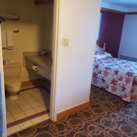 Granite Town Hotel Saint George 외부 사진
