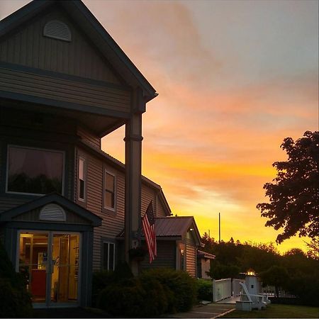 Granite Town Hotel Saint George 외부 사진