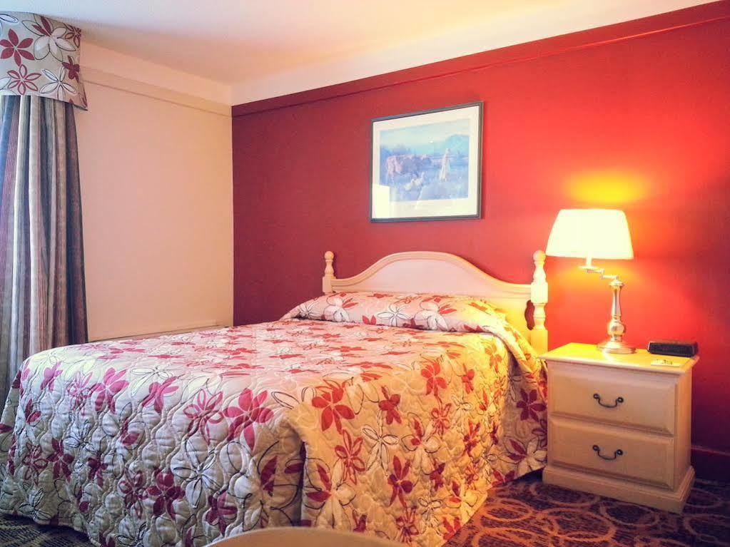 Granite Town Hotel Saint George 외부 사진